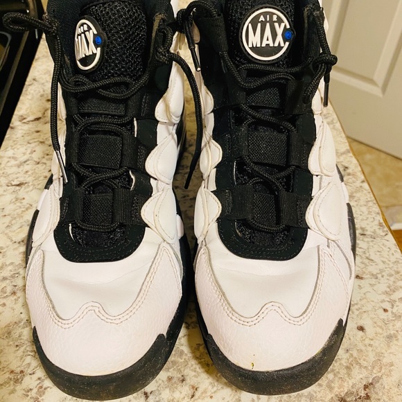 Nike Air Max 2 Uptempo Size 8 women size - Picture 4 of 5